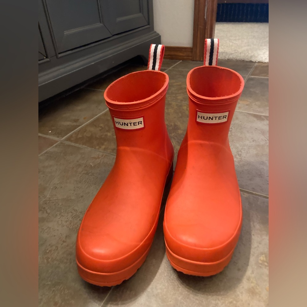 Hunter boots red size 8 used